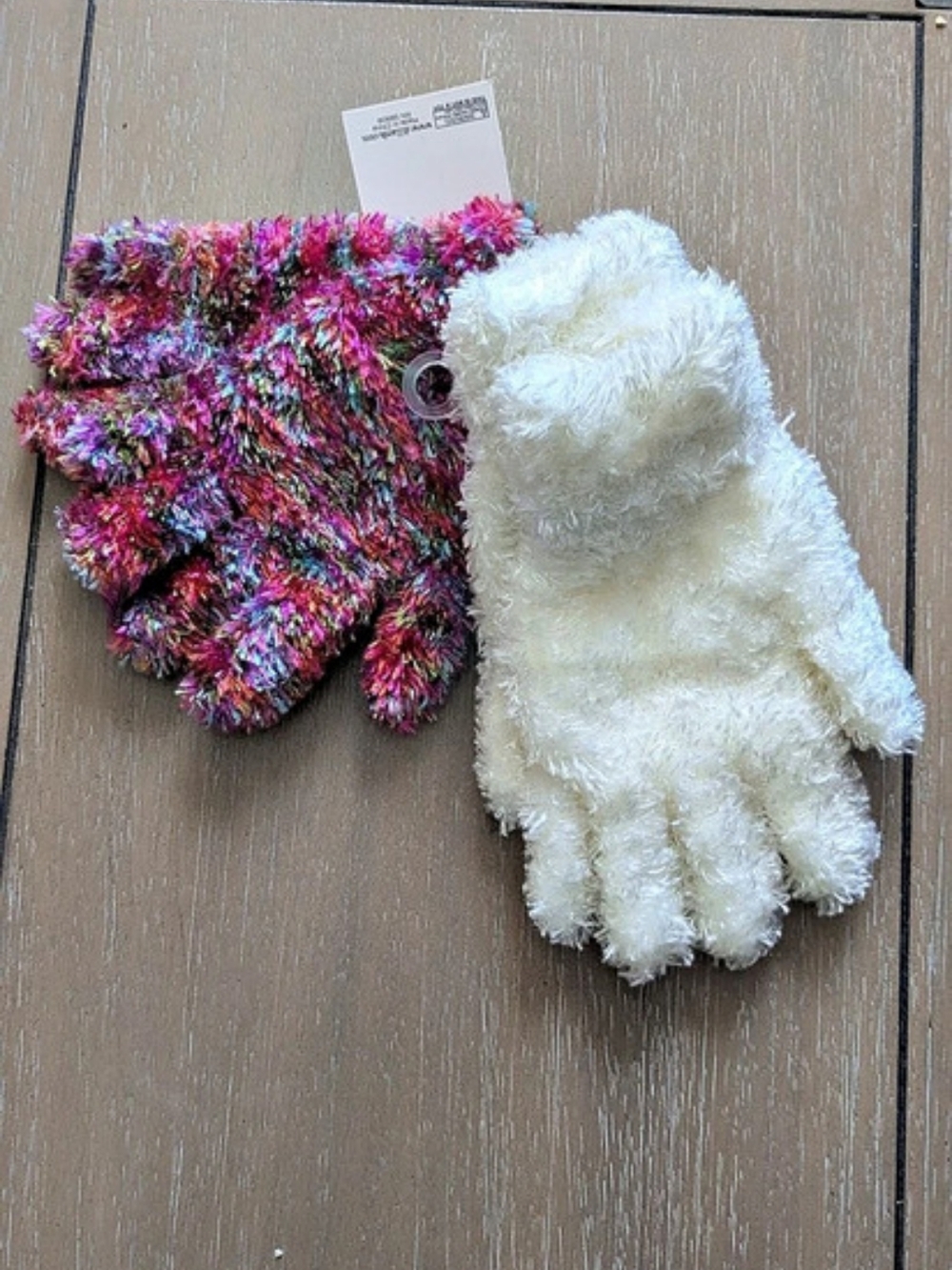 Copper Key Adventure Wear Fuzzy Gloves 2-Pack Pink & White NWT